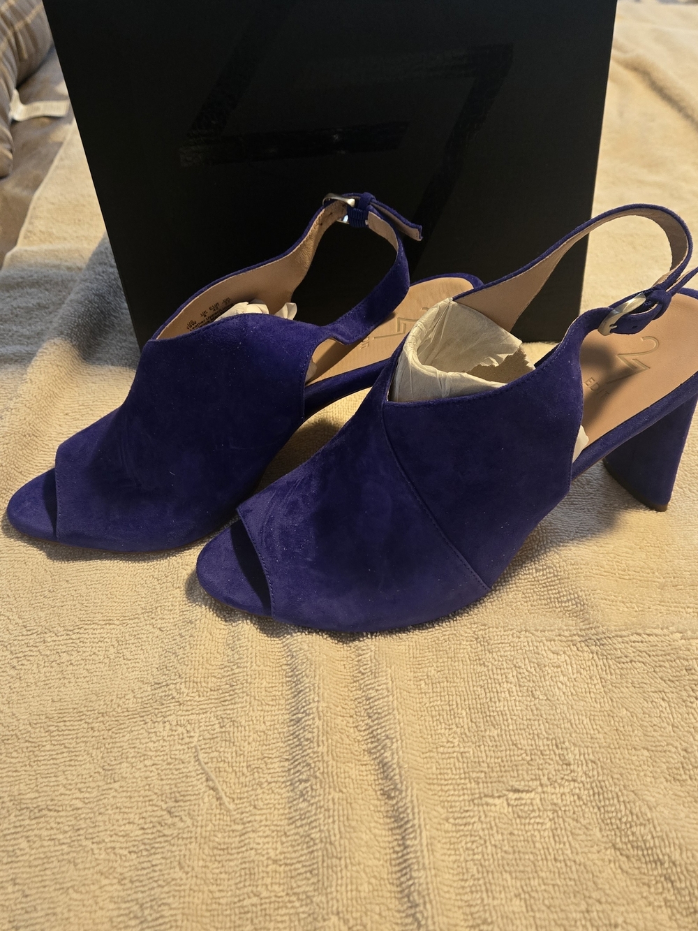 27 EDIT Royal Sapphire Suede Peep-Toe Slingback Block Heels 10W